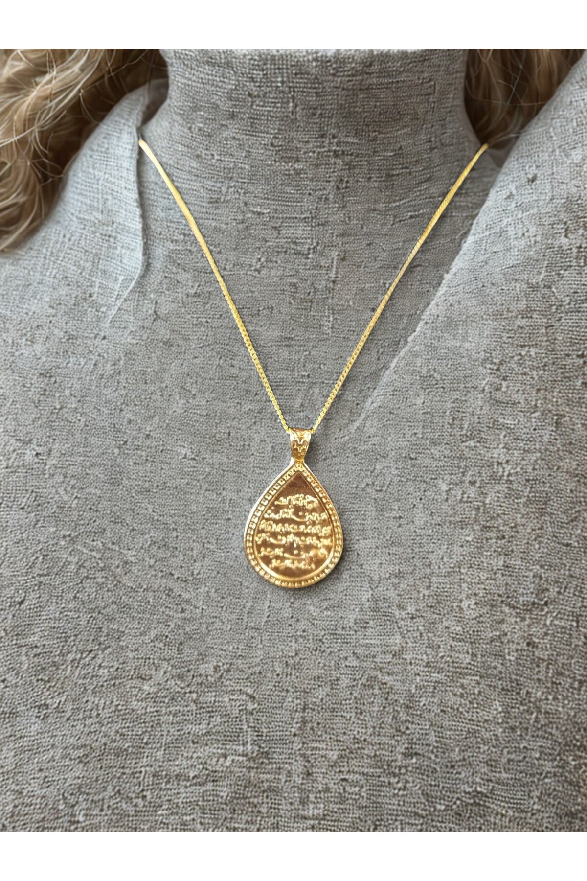 Kıtmır Dualı Gold Nazar Kolyesi