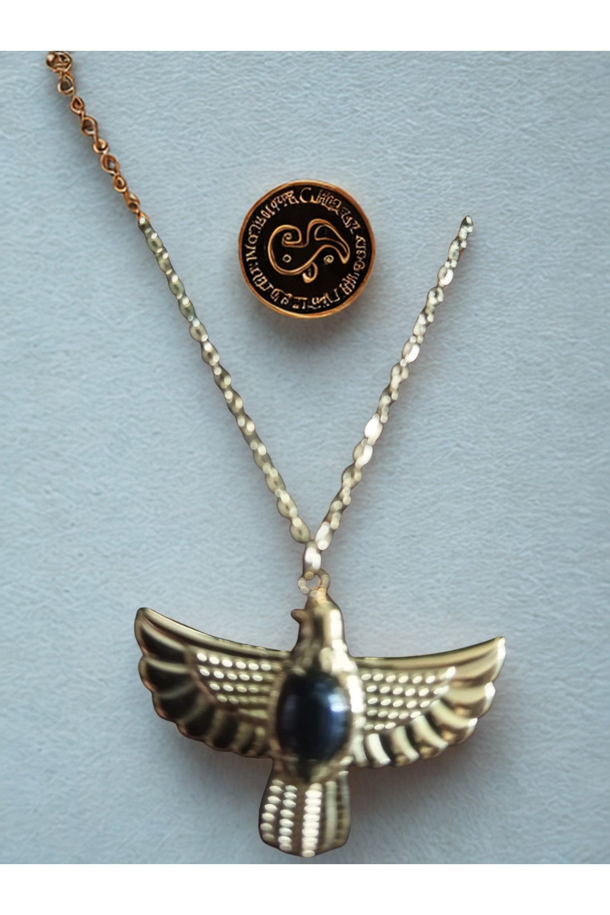 Kartal Oniks Taşlı Gold ÇelikKolye