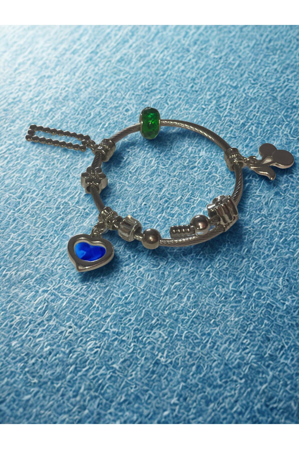 Kalp Charm Gümüş Renk Kelepçe Bileklik